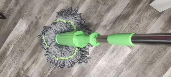 Self-Twisting Water Rotating Mop | 360° Spin Cleaning Mop with Super Absorbent Head